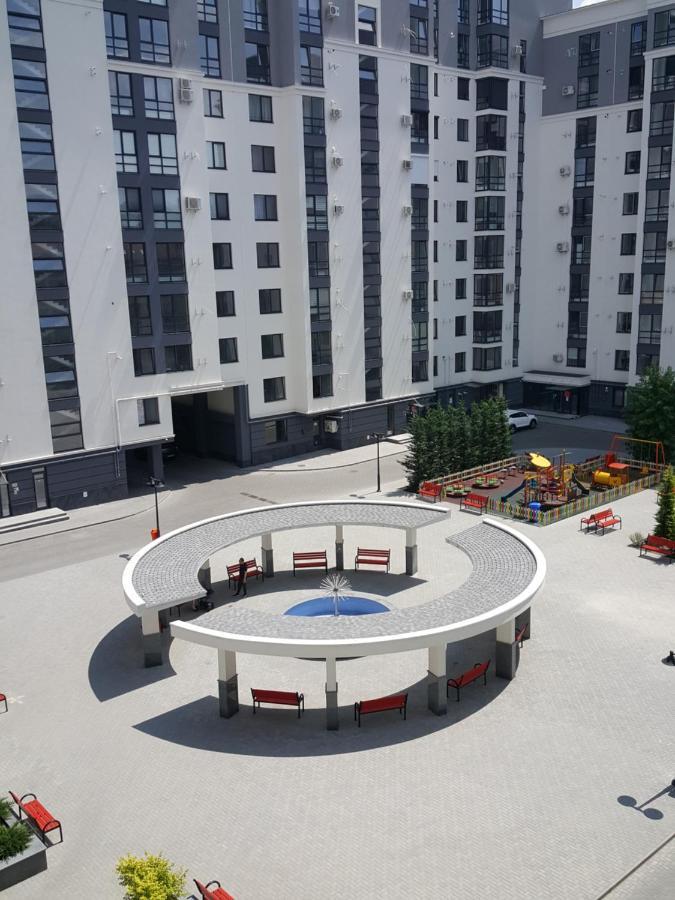 Новые Апартаменты Lux Chisinau Eksteriør bilde
